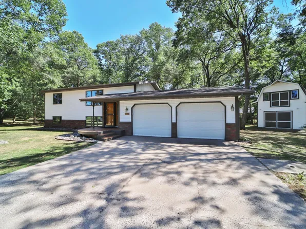 6205 Donald St, Baxter, MN 56425