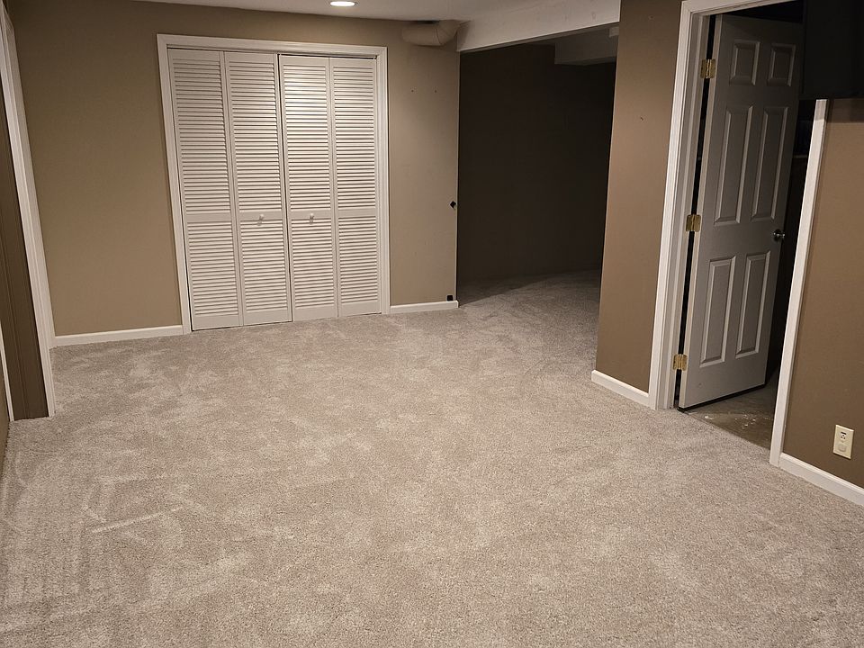1st image of 8173 Reynoldswood Dr