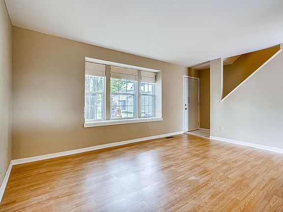 5th image of 7733 Flynnway Dr