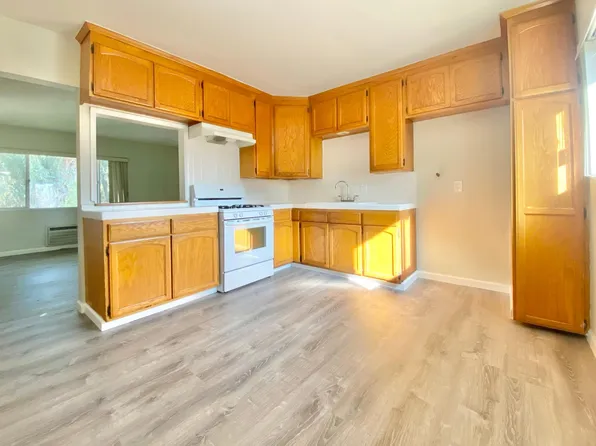 1689 N Lake Ave APT 6, Pasadena, CA 91104