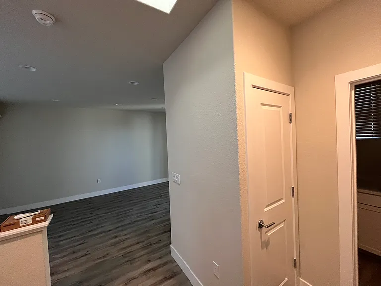 1709 Hazelnut Ln — Photo 74