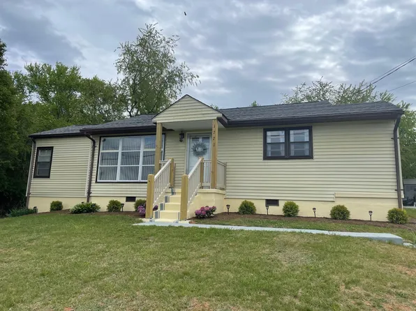1771 S Main St, Rocky Mount, VA 24151