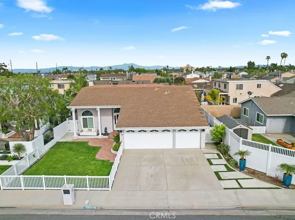 20082 Mayport Ln, Huntington Beach, CA 92646