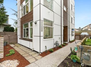 9244 17th Ave SW, Seattle, WA 98106