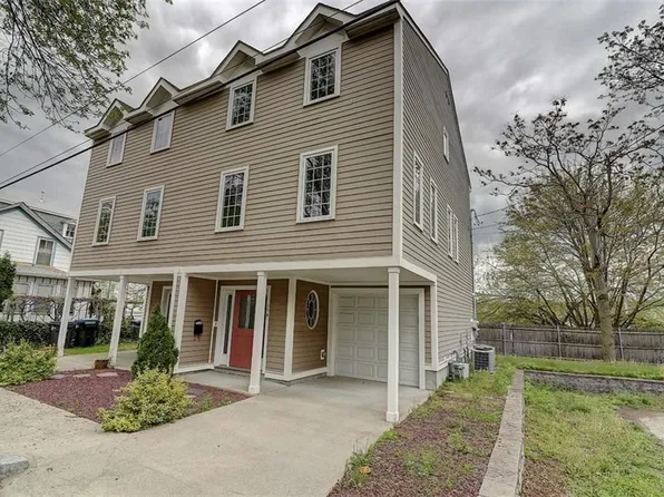 39 Wade St #B, Providence, RI 02903