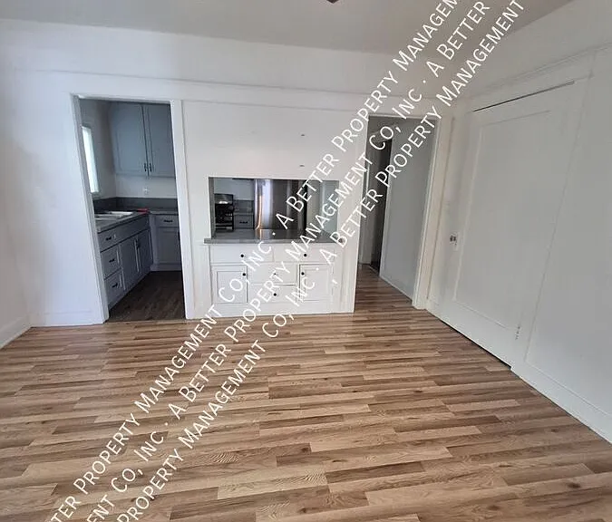 3038 E 3rd St — Photo 5