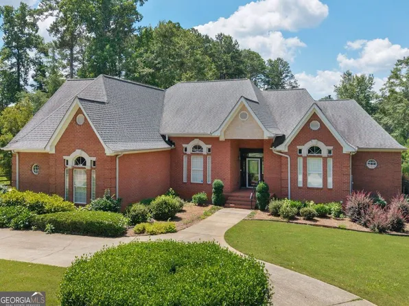370 Allie Dr, McDonough, GA 30252
