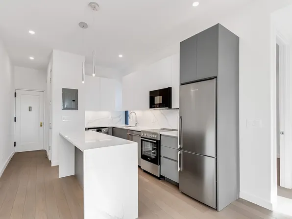 19 Wyckoff Street 10E image 2 of 7