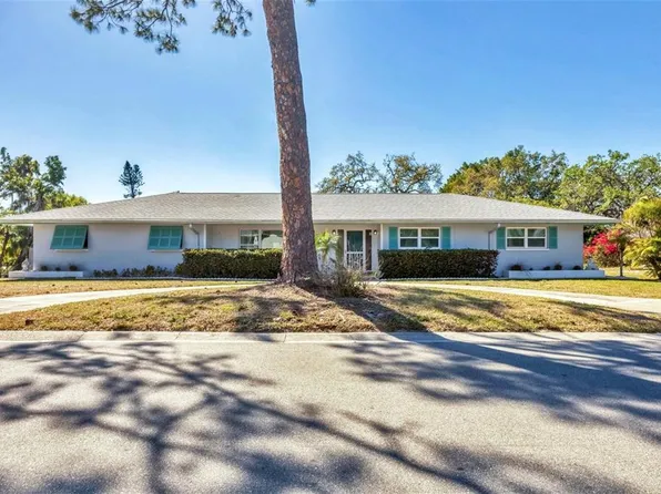3124 Tanglewood Dr, Sarasota, FL 34239