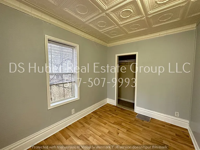 813 N Jenison Ave — Photo 13