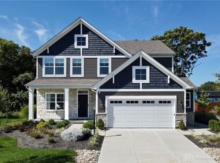 1225 Waterbury Dr, Carlisle, OH 45005