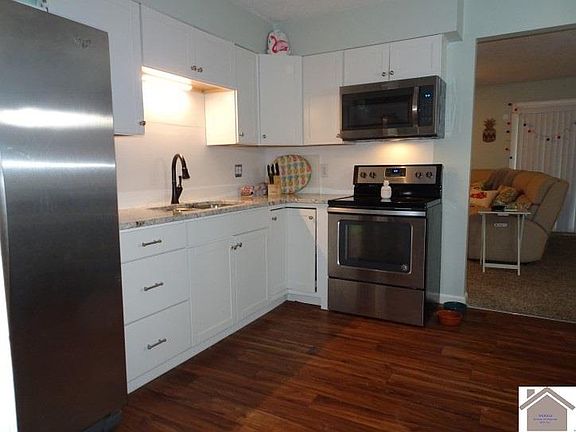 4th image of 77 Keystone Dr