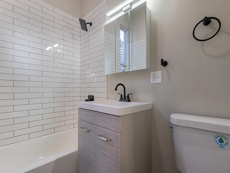2837 W Lexington St #2R — Photo 18