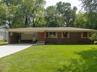 204 Shamrock Dr, Longview, TX 75604