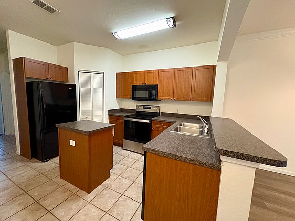 4th image of 2151 Chianti Pl Unit 127