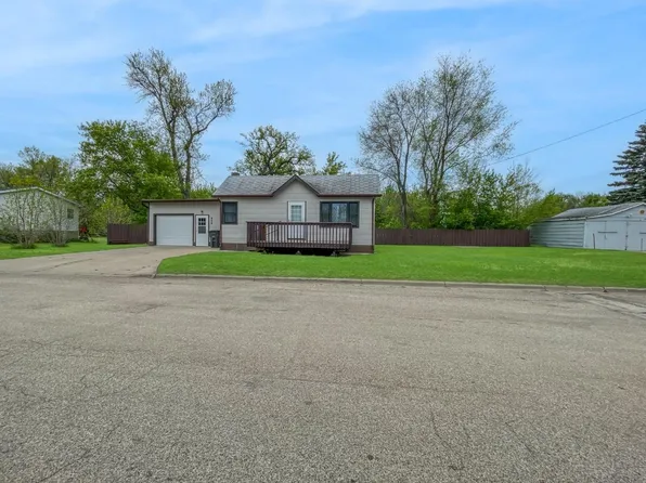 305 Central Ave W #.15, Velva, ND 58790