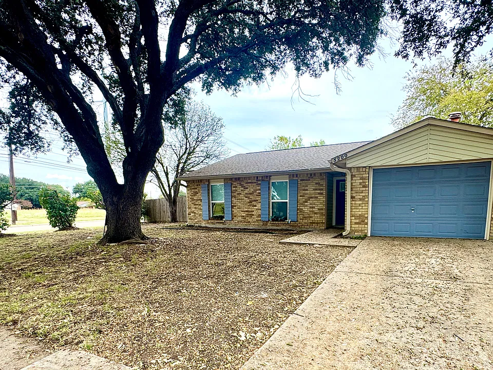 5200 Miller Cir