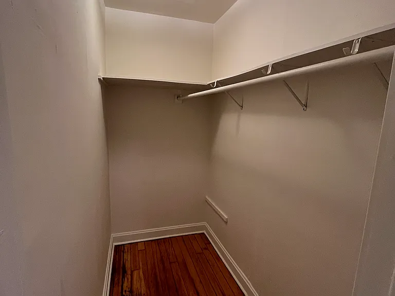 3137 N Hoyne Ave #1F — Photo 7