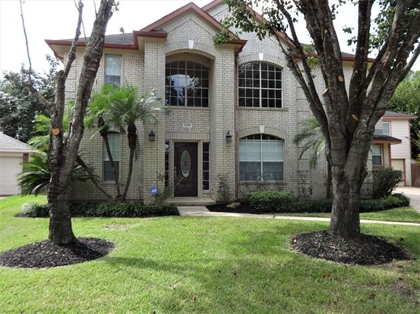 2304 Evergreen Dr