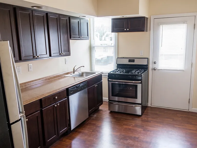 162 Banner Way — Photo 2