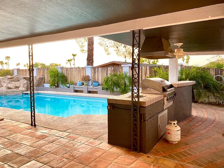 1502 W Aster Dr — Photo 12
