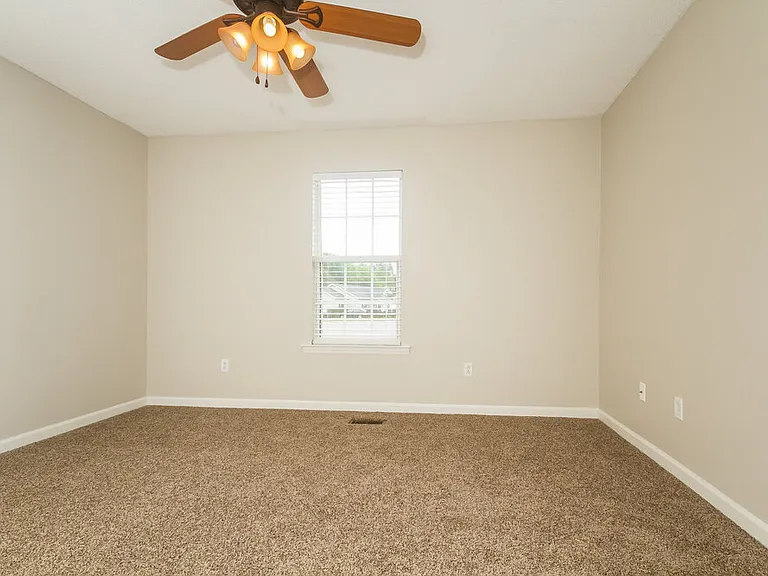 1103 Jerico Rd — Photo 10