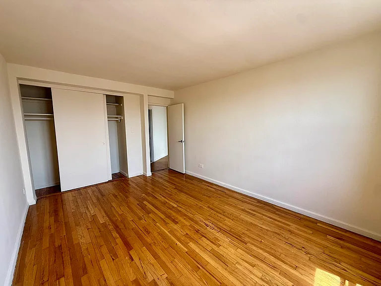 32-05 Newtown Ave #6C — Photo 8