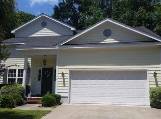 102 Redwing Ct, Pawleys Island, SC 29585