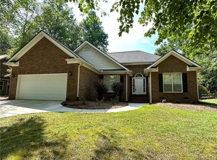 3068 Essex Dr, Villa Rica, GA 30180