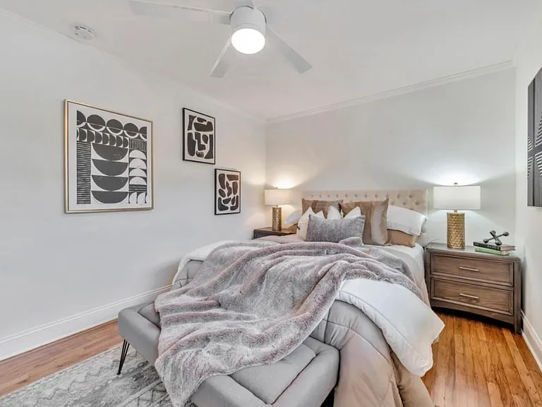 2319 S Norfolk St — Photo 21