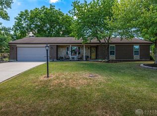 9904 Shawnee Trl, Dayton, OH 45458