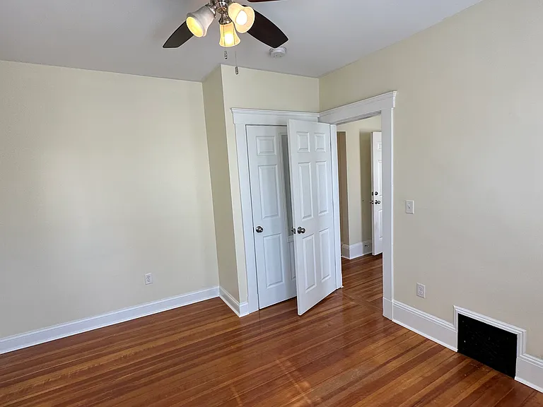 35 George St #3 — Photo 33