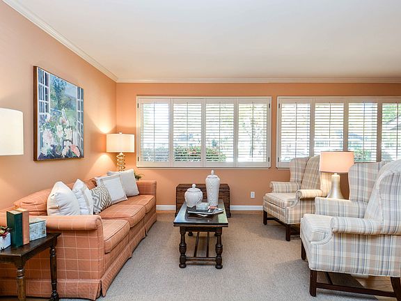2nd image of 321 Fenway Dr