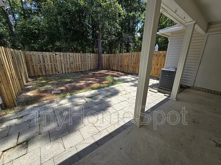 9580 Cobblebrook Dr — Photo 17