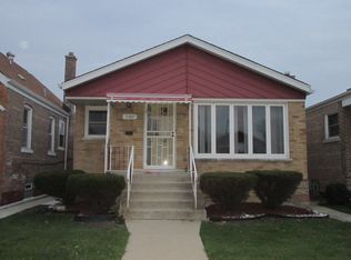 5707 S Moody Ave, Chicago, IL