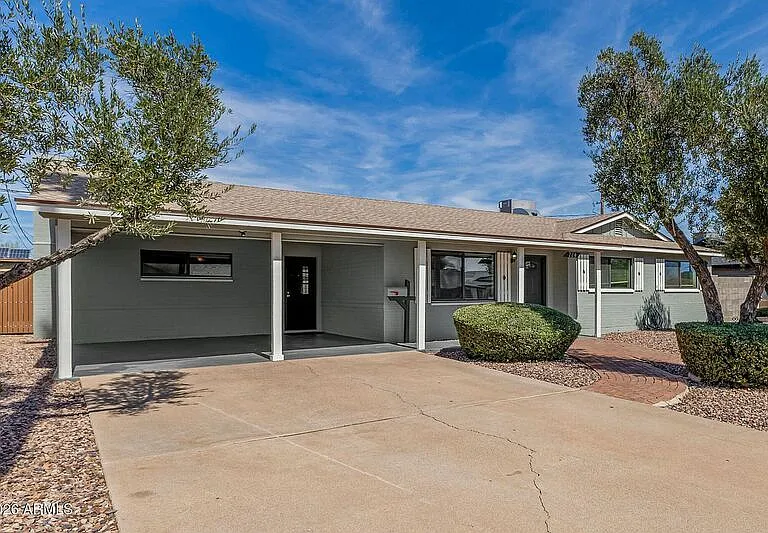 220 E McKinley St — Photo 6