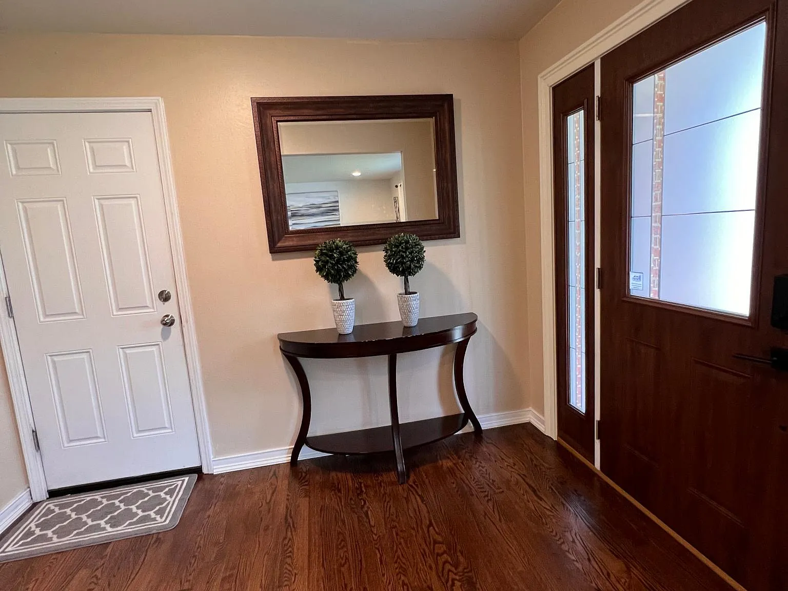 Iroquois Ln, Darien — Photo 4
