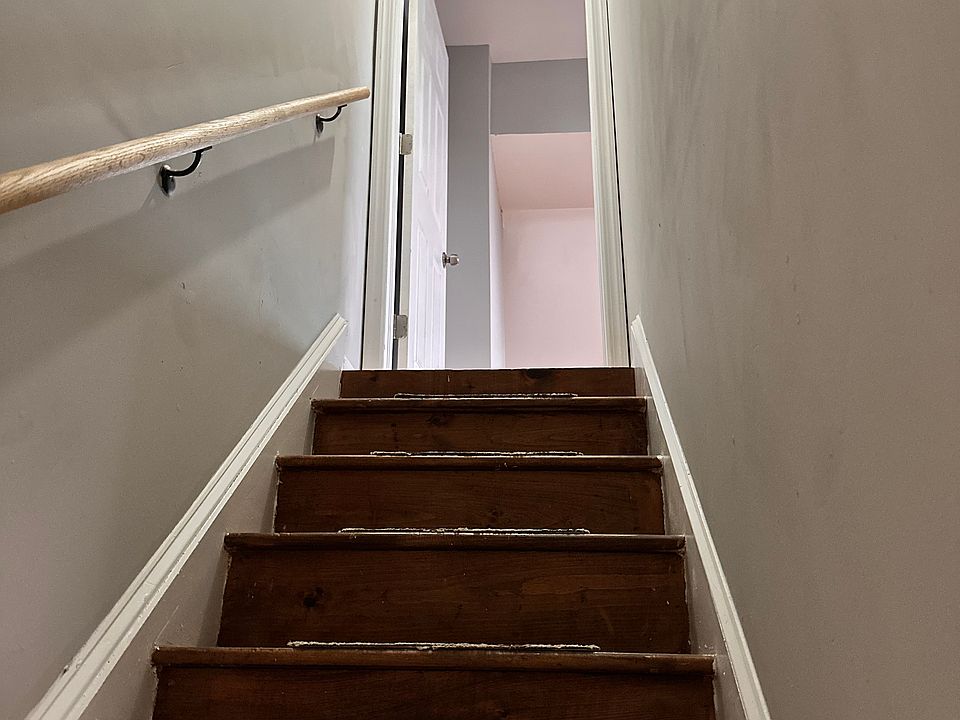 Stairs to attic 2nd bedroom