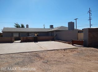 711 S Apache Dr, Holbrook, AZ 86025
