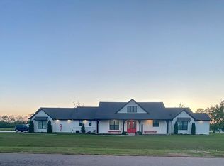 1107 N Hyde Park Way, Mustang, OK 73064