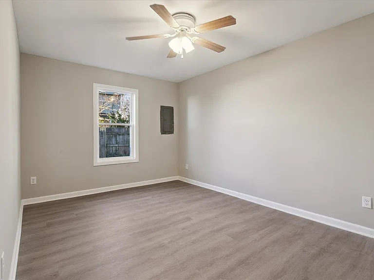 728 A Ave — Photo 16