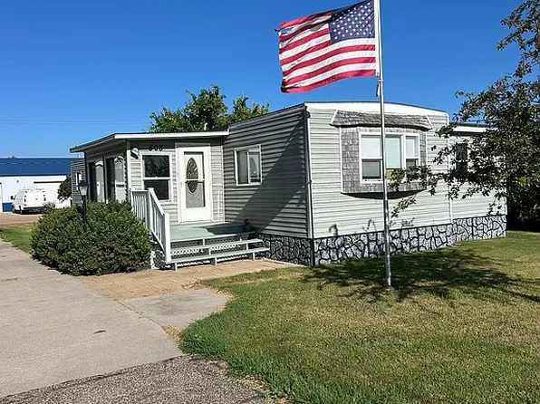 503 Highway 1, Lakota, ND 58344