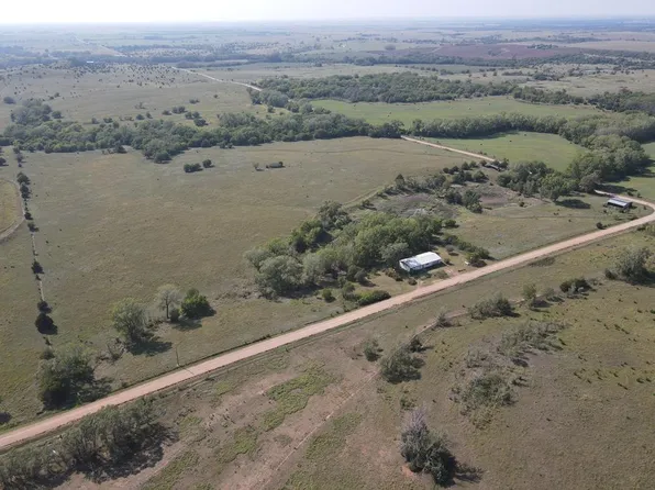 4897 N Powers Rd, Tescott, KS 67484