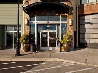 The Crossings at Gresham Station, Gresham, OR 97030