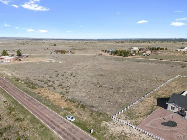 1016 S Purcell Blvd, Pueblo West, CO 81007