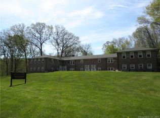 71 Creamery Rd #71, Cheshire, CT 06410