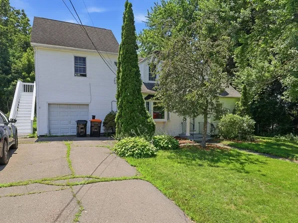 56 Lincoln Ave, South Hadley, MA 01075