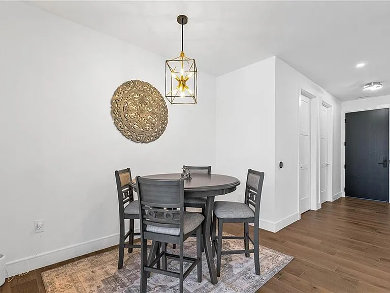 2425 Peachtree Rd NE #503 — Photo 8