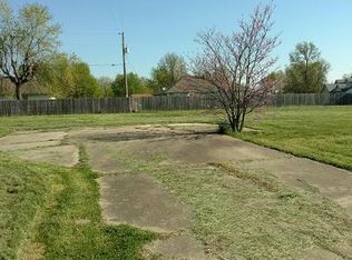 4131 W 4th St, Battlefield, MO 65619