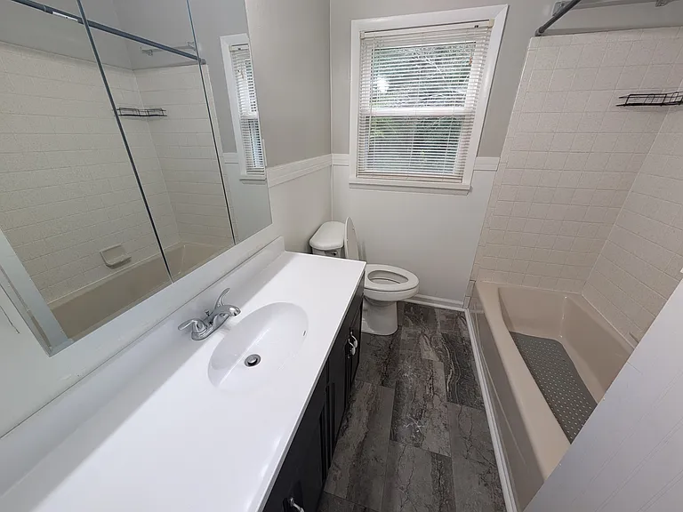 132 Deborah Dr — Photo 6